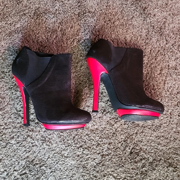 Black & red Platform booties Just Fabulous VIP Exclusive Luxury line sz7.5 - Picture 7 of 16